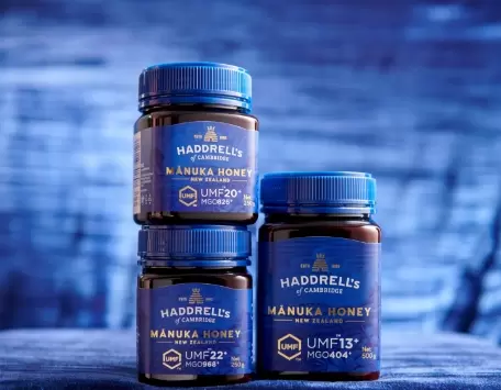 Slatka istina: Mānuka med naspram običnog meda